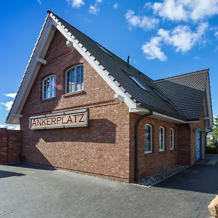 Ankerplatz * Alt Reddevitz