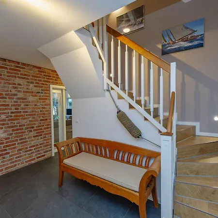 Ankerplatz Feriehus Alt Reddevitz